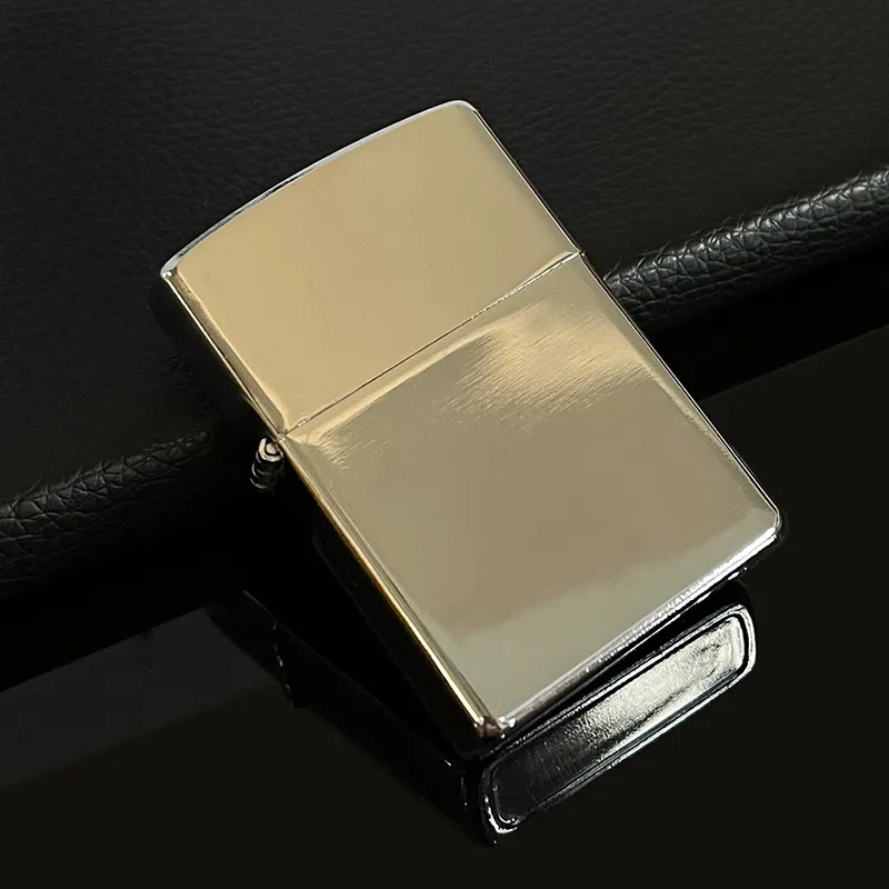 Lighter 1057