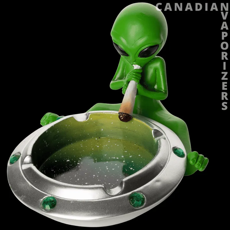 Token Alien On Spaceship Ashtray